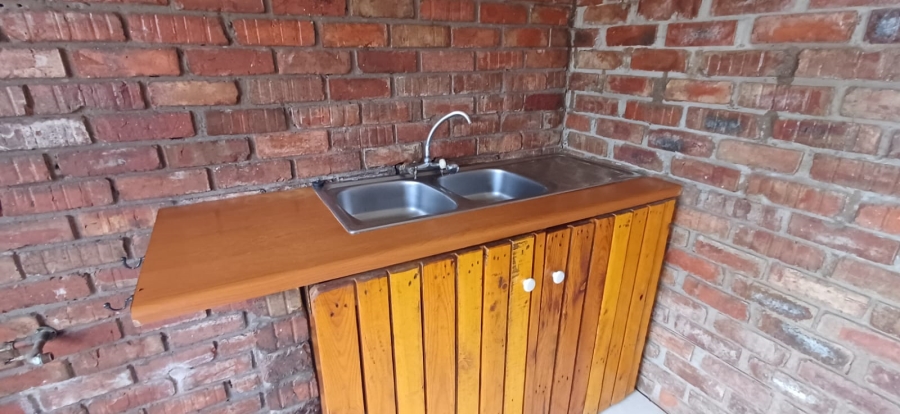 1 Bedroom Property for Sale in Morelig Free State